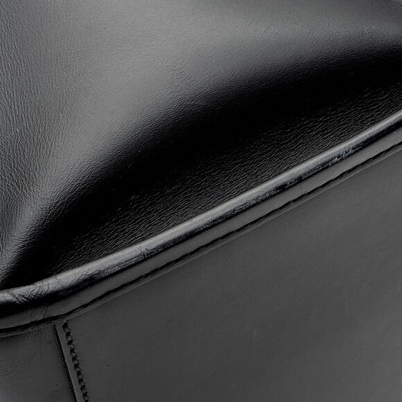 Fendi Leather Sunshine Medium Shopper Tote - Picture 13 of 16